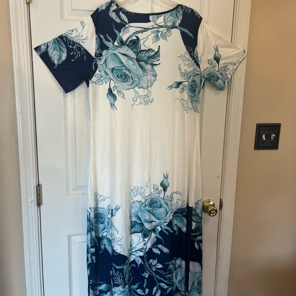 Women's Plus Size Elegant Floral Print Color Block Long Maxi Dress 16W & 20W - Picture 4 of 11